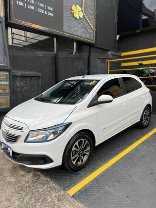 CHEVROLET ONIX 1.4 MPFI LTZ 8V FLEX 4P MANUAL CHEVROLET ONIX 1.4 MPFI LTZ 8V FLEX 4P MANUAL